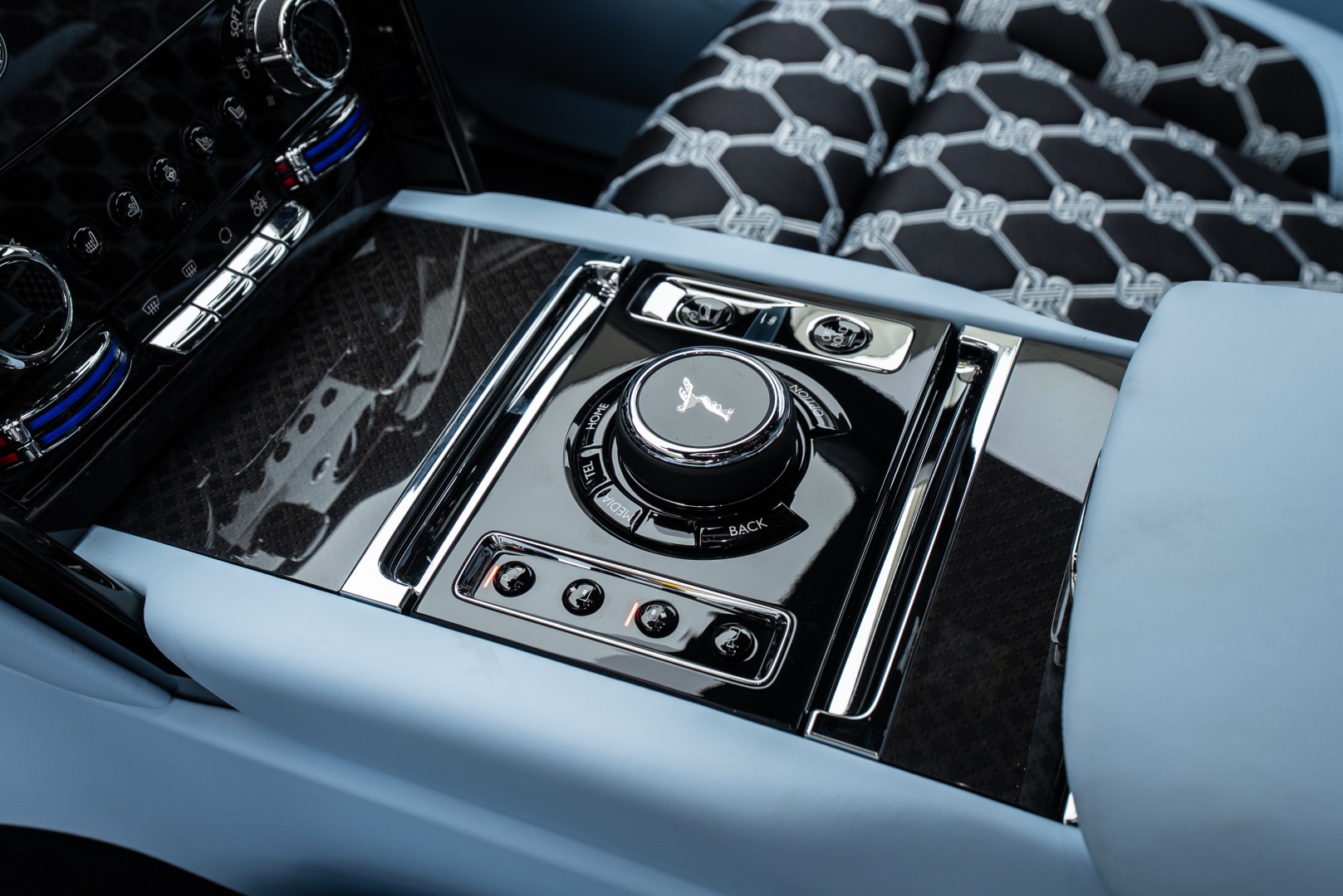 2026 ROLLS ROYCE CULLINAN | BALCK BADGE | GCC | DEALER WARRANTY SERVICE